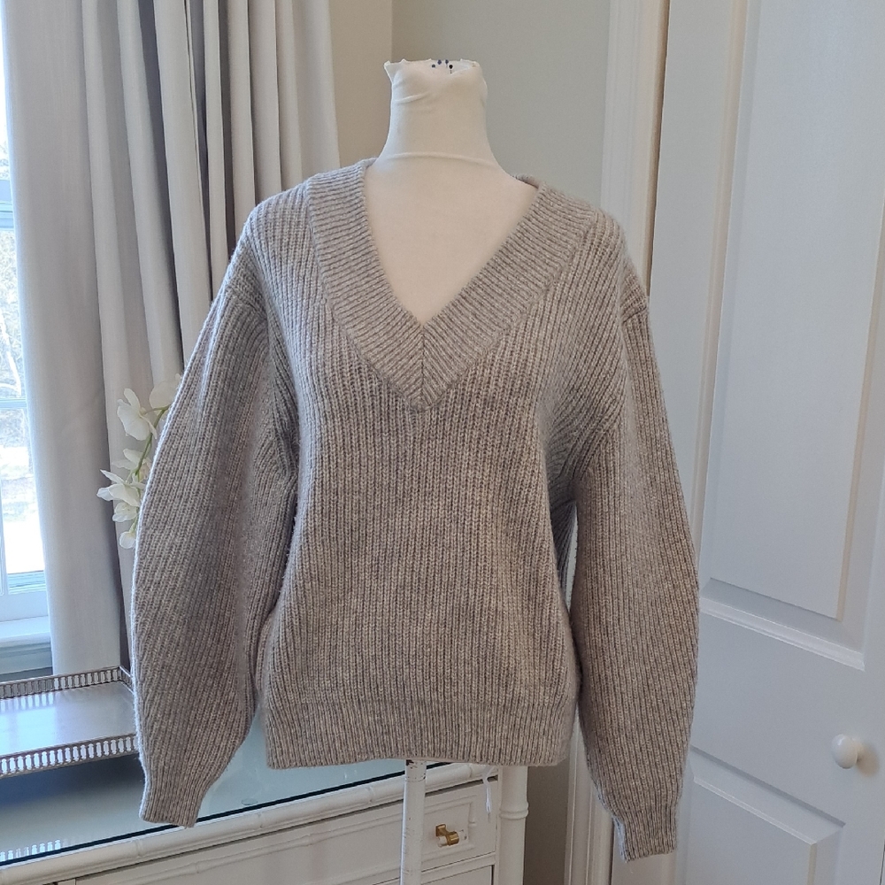 H&M Womens Grey V-Neck Wool Blend Pullover Ribbed Sweater Balloon Sleeves‎ MD